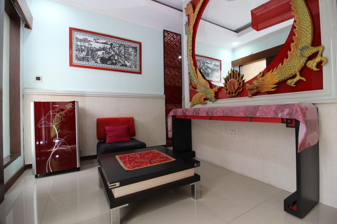 Reddoorz Plus Near Tugu Jogja 2 Jogyakarta Zewnętrze zdjęcie