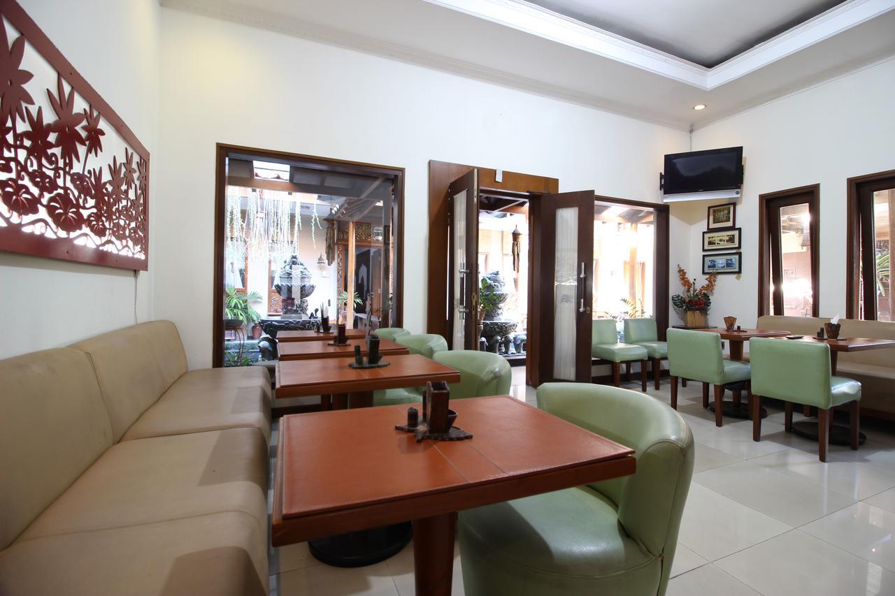 Reddoorz Plus Near Tugu Jogja 2 Jogyakarta Zewnętrze zdjęcie