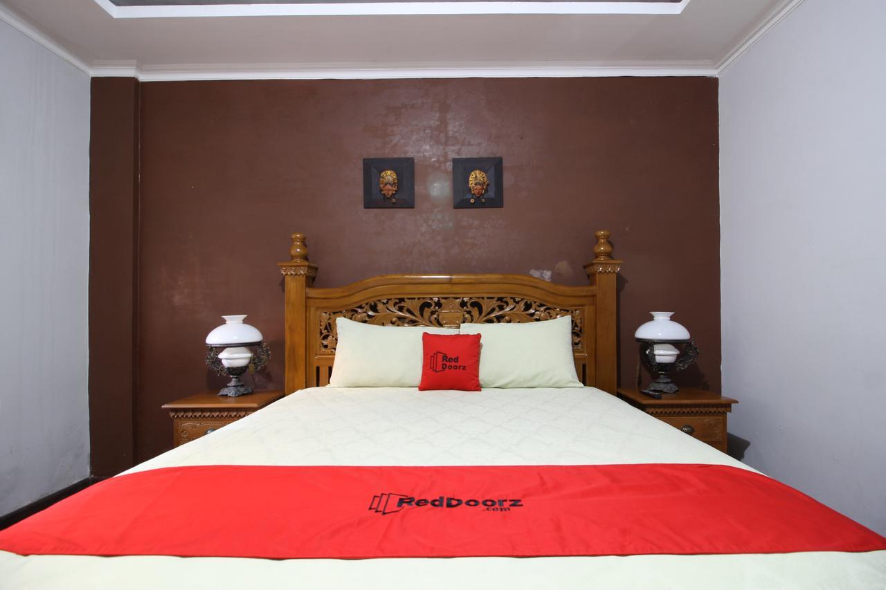 Reddoorz Plus Near Tugu Jogja 2 Jogyakarta Zewnętrze zdjęcie