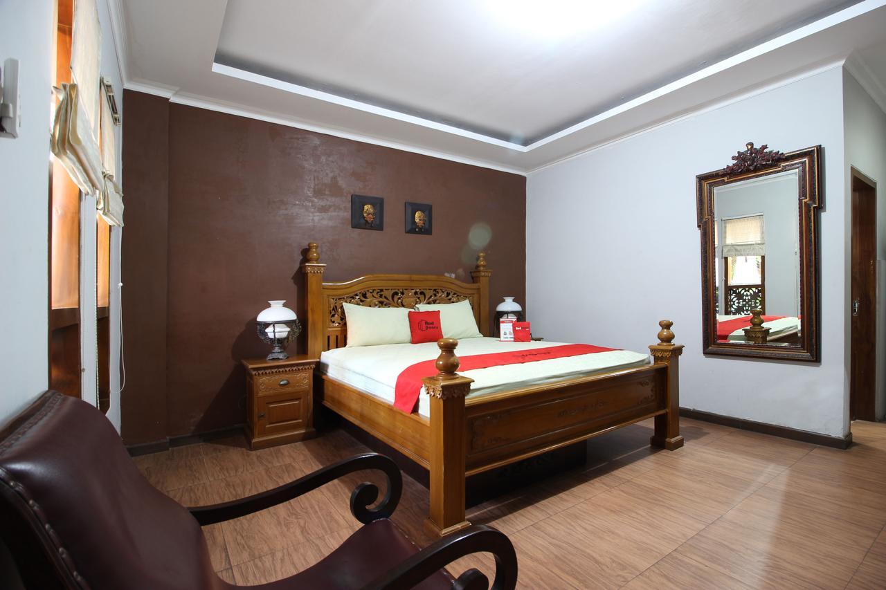 Reddoorz Plus Near Tugu Jogja 2 Jogyakarta Zewnętrze zdjęcie